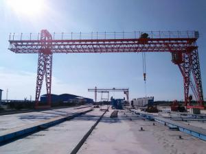 通用門(mén)式起重機(jī)